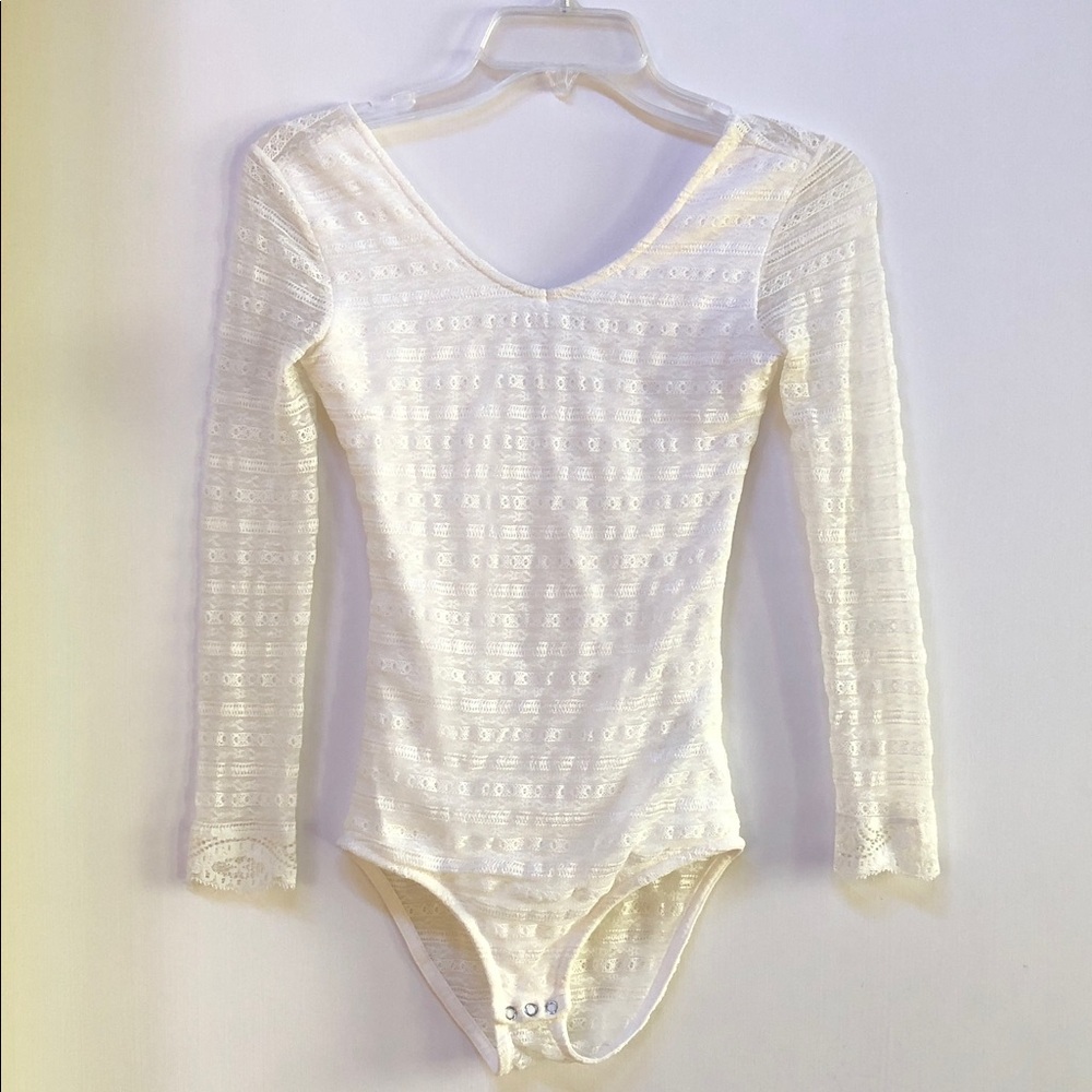 BETHANY MOTA (for Aéropostale) Cream Lace Long Sleeve Bodysuit - XS